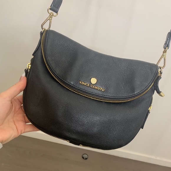 Vince Camuto purse / satchel - Picture 1 of 4